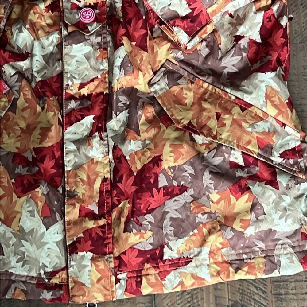 Four Square Winter Jacket - - Picture 12 of 16